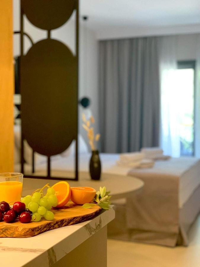 Anesis Deluxe Apartments Парга Экстерьер фото
