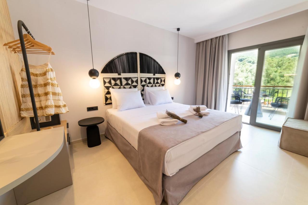 Anesis Deluxe Apartments Парга Экстерьер фото