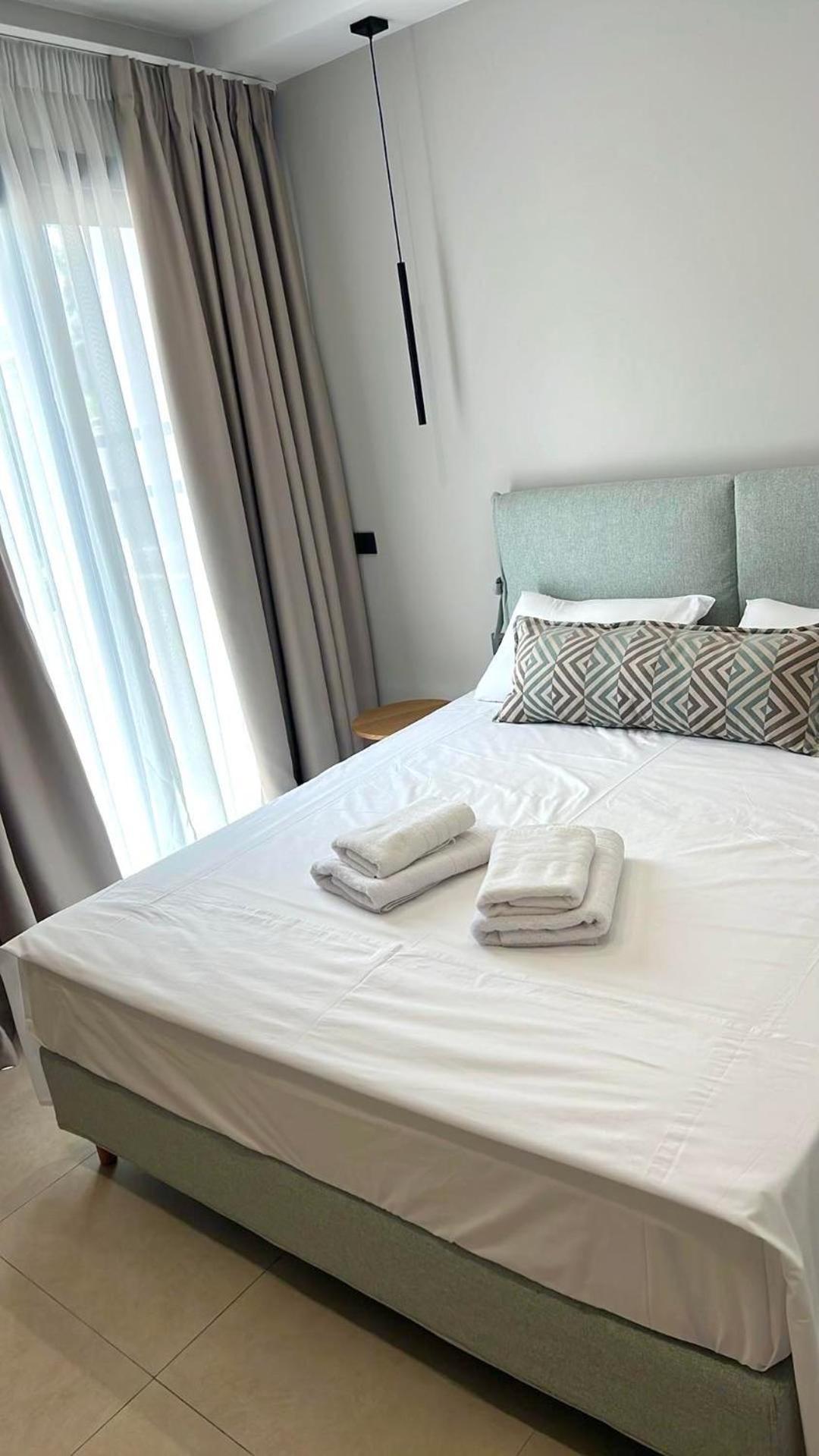 Anesis Deluxe Apartments Парга Экстерьер фото